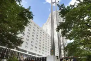 Отель «The Whitehall Houston», Хьюстон