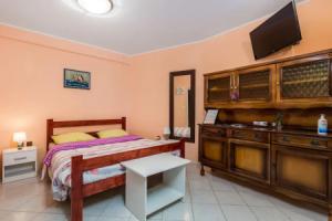 Awesome Home in Matulji With Wifi and 0 Bedrooms, Опатия