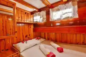 Dilara Boat, Каш