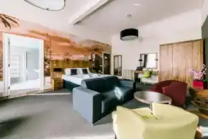 The Place Hotel, Эдинбург