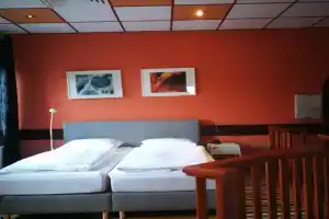 Pension Zum Angestellten, Минден