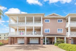 Villa Mariposa by Tybee Vacation Rentals, Тиби-Айленд