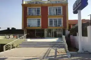 Отель «Deniz», Кумбургаз