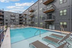 Landing Apartments near IU Health, Индианаполис
