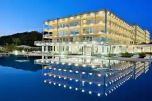 Отель «Versilia Lido | Una Esperienze», Лидо-ди-Камайоре
