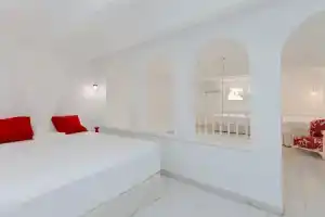 Mr El Hotelet De La Raconà, Дения