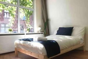 New Cozy Apartment Private Bathroom Delft City, Делфт