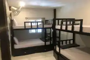 Social Quarters, Ао-Нам-Мао