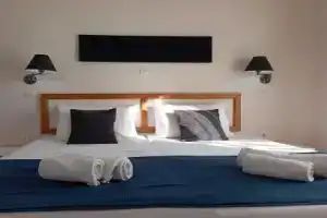 Апарт-отель «Toni´s Guesthouse», Кавос