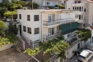 Apartments Antonija in Omis, Омис