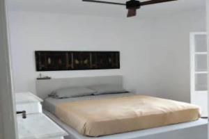 Mykonian White 2bedrooms Apartment, Миконос