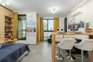 Lumina 15th Floor Apartment in Warsaw, Варшава