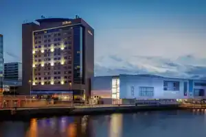 Отель «Hilton Belfast», Белфаст