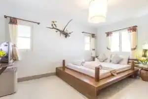 Отель «Bannsuanmaeklong», Самут-Сонгкрам