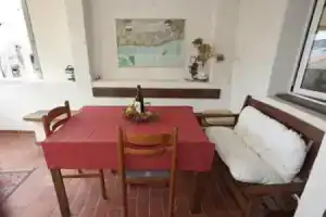Apartment Durda2 - with sea view, Игране