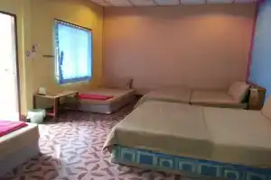 Saithong Resort, Пак Менг