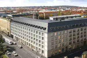 Holiday Inn Express & Suites - Potsdam, An Ihg Hotel, Потсдам