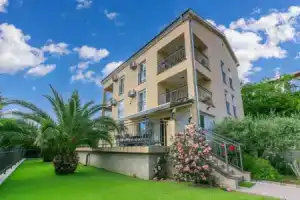 Apartment Family Heritage, Цриквеница