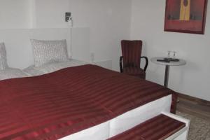 Riviéra Rooms Vendégszobák, Мошонмадьяровар