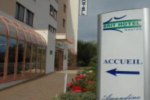 Brit Hotel Nantes La Beaujoire - L'Amandine, Нант