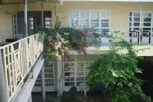 Auberge Le Saladier, Маэбур