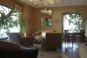 Hotel «Risi», Колико