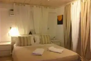 Marina View Studios & Apartments, Миконос