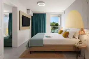 Rivijera Sunny Resort by Valamar, Макарска
