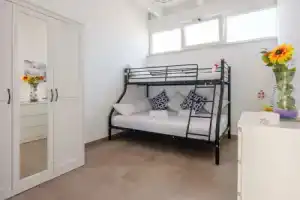 Relais Torre Chianca With Climate, Parking, Wi-fi & Panoramic Rooftop, Порто-Чезарео