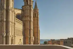 Boutique Hotel Suite Apartment 2 Bedrooms in Palma, Пальма-де-Майорка
