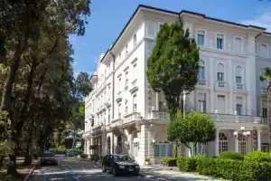 Отель «Residenza Parco Fellini», Римини