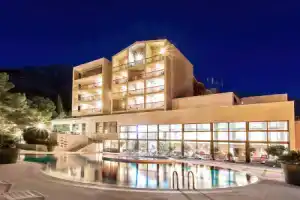 Hotel «Horizont», Башка Вода