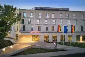 Hampton By Hilton Celle, Целле