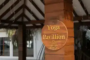 Отель «Cocoon Maldives - All Inclusive», Лавиани