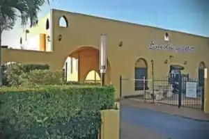 Bourbong Street Motel, Бандаберг
