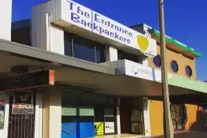The Entrance Backpackers - Hostel, Энтранс