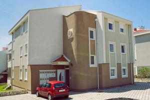 Stunning Apartment in Novalja With Wifi and 2 Bedrooms, Новаля