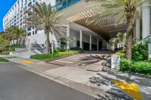 Отель «Conrad Fort Lauderdale Beach», Форт-Лодердейл