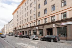 Historical 2BR Apartment with Sauna & Great Location, Тампере