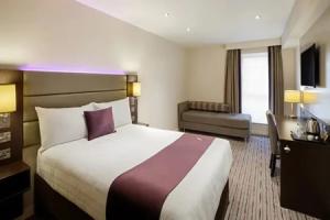 Premier Inn Birmingham City Centre Exchange Square, Бирмингем