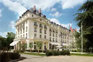Отель «Waldorf Astoria Versailles - Trianon Palace», Версаль