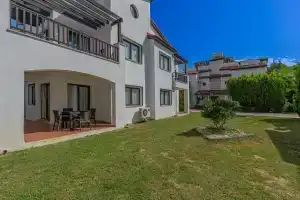 Cozy 2 Bedroom Apartment, Белек