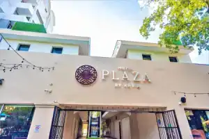 Hotel «Plaza by Kavia», Мерида