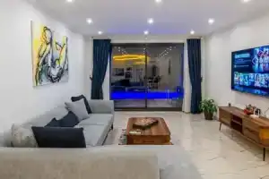 Villa Aston, Калкан
