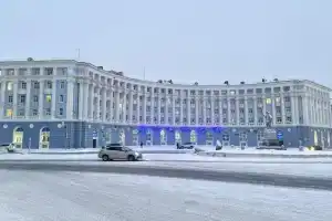 Апартаменты на Ленинском проспекте 10, Норильск