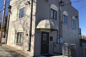 Downtown Loft 1 Bedroom Condo, Брэнсон