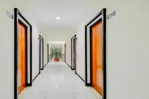 Hotel «S3 Setrasari», Бандунг
