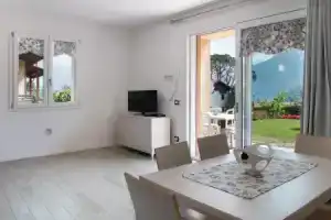Appartamento Zerboni C2, Оссуччо