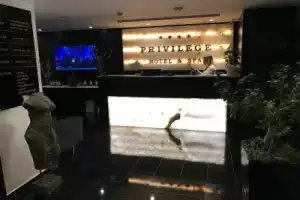 Privilege Hotel & Spa, Тирана