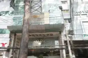 Queen Ann Hotel, Хошимин